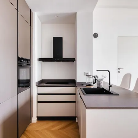 Joivy Modern Flats With Balconies By Loreto Metro And Corso Buenos Aires * 밀라노